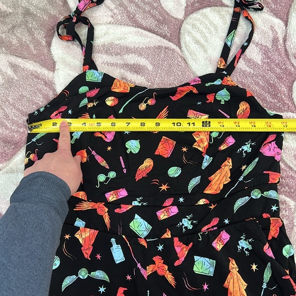 Torrid Harry Potter Stretch Challis Romper Size 00 - Picture 8 of 13